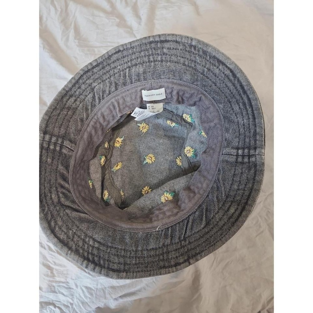 American Eagle Women OS Embroidered Daisy black denim Bucket Hat boho summer - Picture 3 of 7